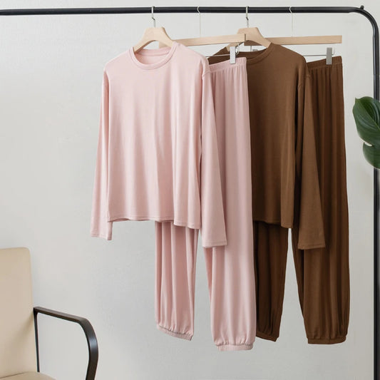 Knitted Long-Sleeve Pants Set – Cosy Autumn Comfort