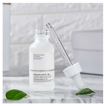 2% Hyaluronic Acid + B5 Serum – Deep Hydration &amp; Pore Smoothing