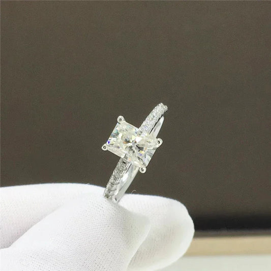 Moissanite Diamond Ring – Radiant & Oval Cut 925 Silver Settings
