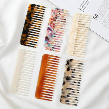 Korean Wide-Tooth Anti-Static Hair Comb – Smooth, Effortless Detangling