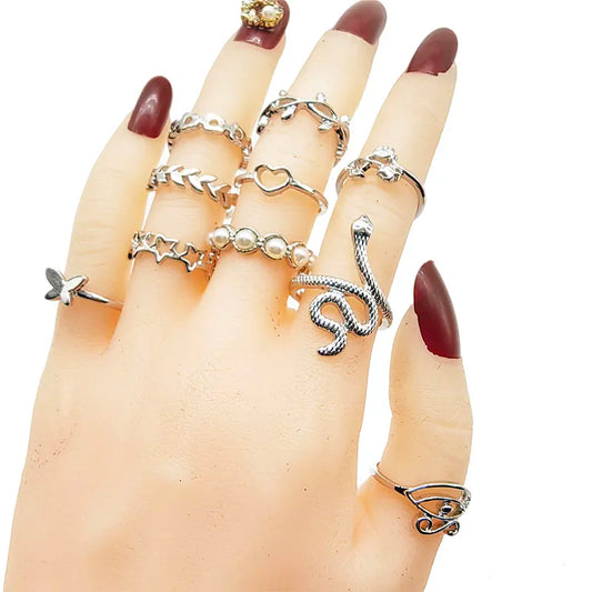 30-Piece Pearl Silver Rings Set – Animal & Floral Mixed Styles